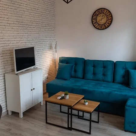 Lux Iii Apartment